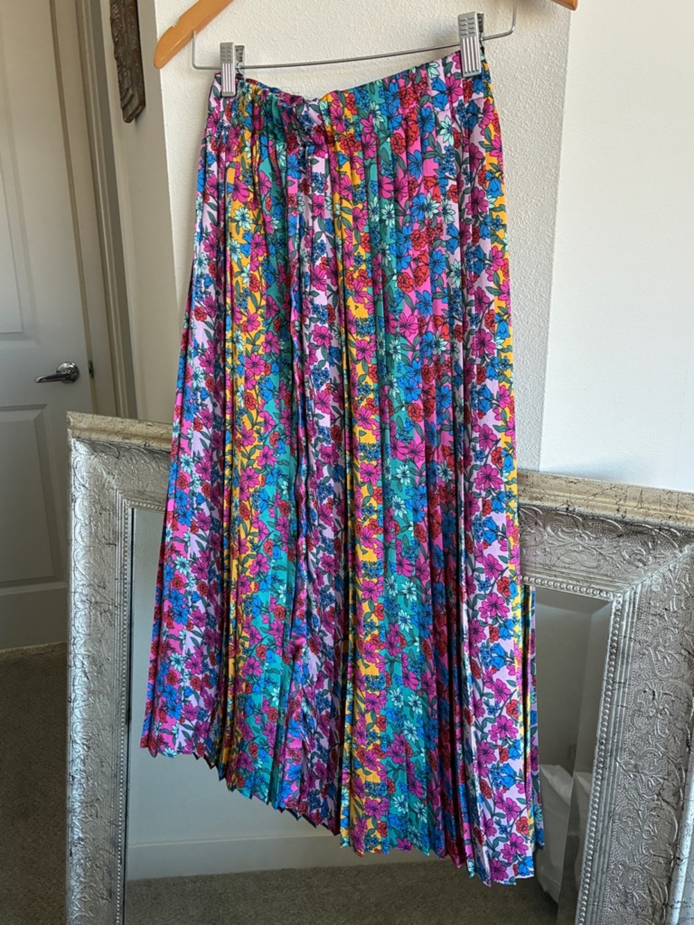 Pleated Floral Midi Skirt in Multicolor